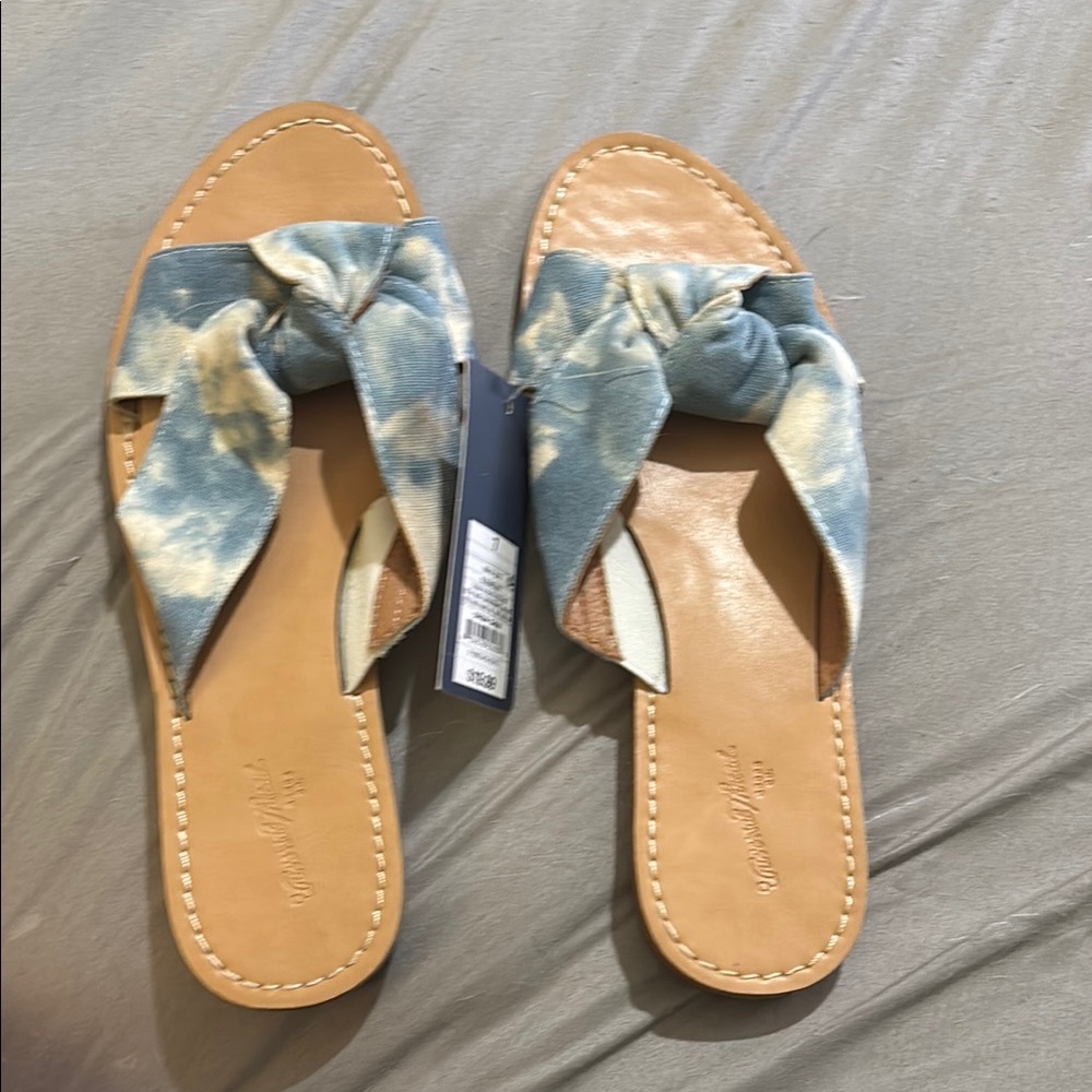 Women's Blue Tie-Dye Sandals-Size 7